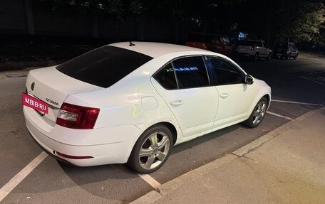 Skoda Octavia, 2017 год, 800 000 рублей, 2 фотография