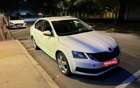 Skoda Octavia, 2017 год, 800 000 рублей, 3 фотография