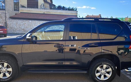 Toyota Land Cruiser Prado 150 рестайлинг 2, 2014 год, 3 000 000 рублей, 5 фотография
