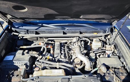 Toyota Land Cruiser Prado 150 рестайлинг 2, 2014 год, 3 000 000 рублей, 19 фотография