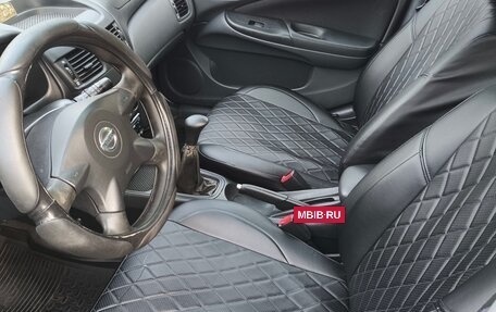 Nissan Almera, 2004 год, 200 000 рублей, 10 фотография