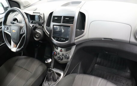 Chevrolet Aveo III, 2014 год, 710 000 рублей, 6 фотография