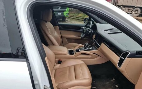 Porsche Cayenne III, 2019 год, 5 900 000 рублей, 10 фотография