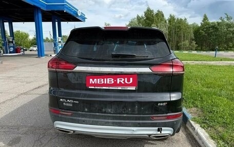 Geely Atlas, 2022 год, 1 700 000 рублей, 4 фотография