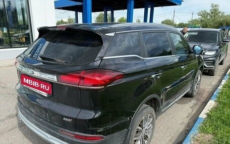 Geely Atlas, 2022 год, 1 700 000 рублей, 3 фотография