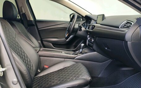 Mazda 6, 2017 год, 1 780 000 рублей, 11 фотография