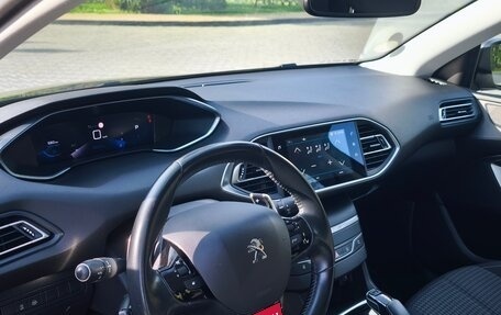 Peugeot 308 II, 2020 год, 1 350 000 рублей, 8 фотография