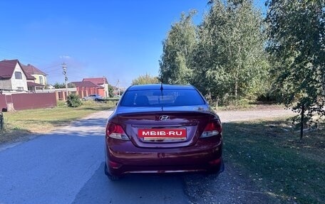 Hyundai Solaris II рестайлинг, 2011 год, 610 000 рублей, 3 фотография