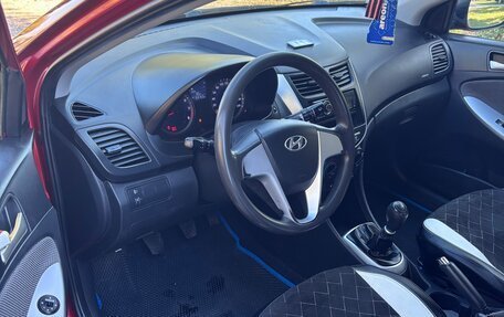 Hyundai Solaris II рестайлинг, 2011 год, 610 000 рублей, 7 фотография