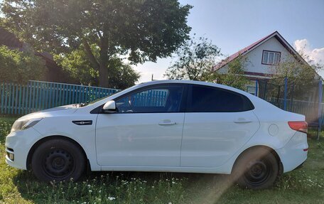 KIA Rio III рестайлинг, 2016 год, 850 000 рублей, 4 фотография