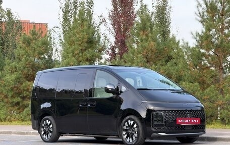 Hyundai Staria, 2025 год, 7 900 000 рублей, 2 фотография