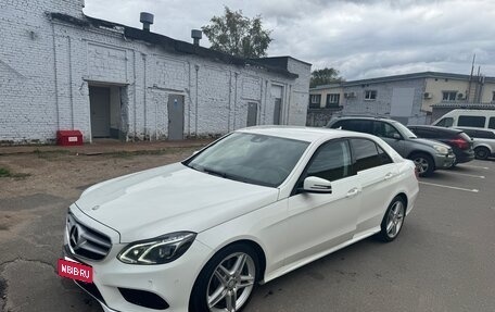Mercedes-Benz E-Класс, 2013 год, 2 500 000 рублей, 3 фотография