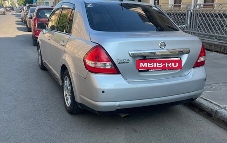 Nissan Tiida, 2010 год, 330 000 рублей, 3 фотография