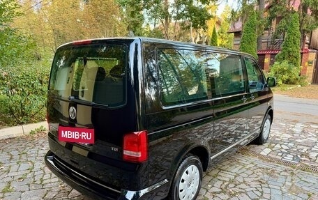 Volkswagen Caravelle T5, 2012 год, 3 870 000 рублей, 6 фотография