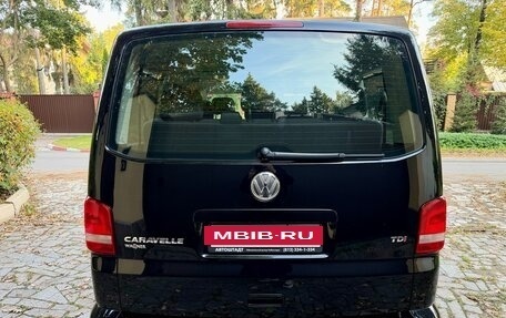 Volkswagen Caravelle T5, 2012 год, 3 870 000 рублей, 7 фотография