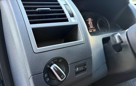 Volkswagen Caravelle T5, 2012 год, 3 870 000 рублей, 20 фотография