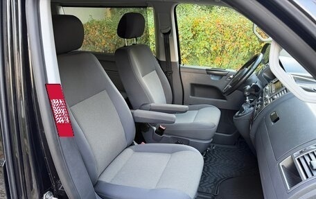 Volkswagen Caravelle T5, 2012 год, 3 870 000 рублей, 27 фотография