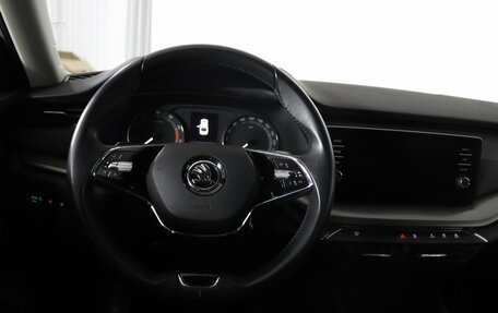 Skoda Octavia IV, 2021 год, 2 159 990 рублей, 10 фотография