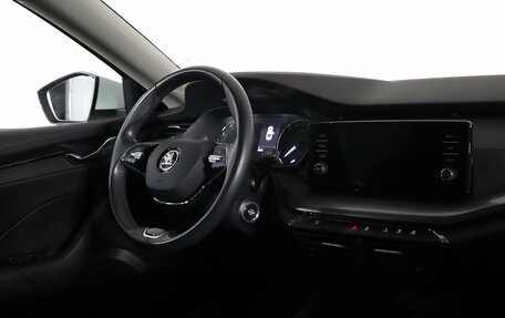 Skoda Octavia IV, 2021 год, 2 159 990 рублей, 12 фотография