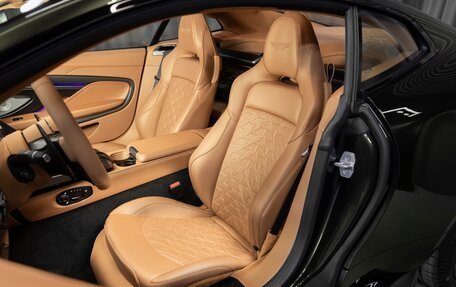 Aston Martin Vanquish, 2026 год, 64 519 100 рублей, 15 фотография