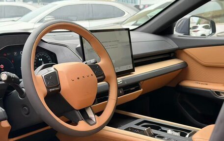Lexus ES, 2026 год, 7 777 666 рублей, 6 фотография