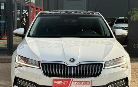 Skoda Superb III рестайлинг, 2024 год, 3 500 000 рублей, 3 фотография