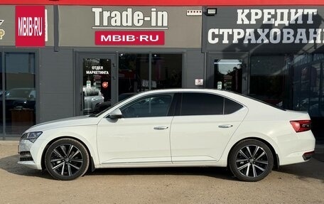 Skoda Superb III рестайлинг, 2024 год, 3 500 000 рублей, 5 фотография