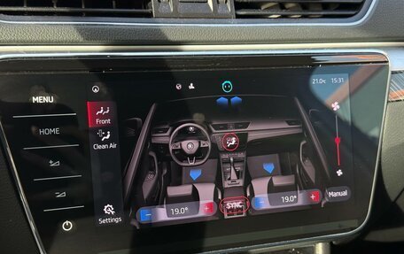 Skoda Superb III рестайлинг, 2024 год, 3 500 000 рублей, 23 фотография