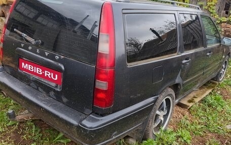 Volvo V70 III рестайлинг, 1998 год, 150 000 рублей, 9 фотография