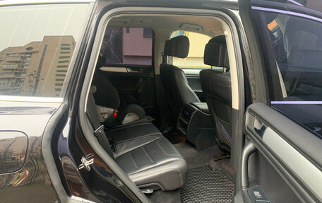 Volkswagen Touareg III, 2012 год, 2 259 000 рублей, 7 фотография