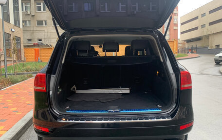 Volkswagen Touareg III, 2012 год, 2 259 000 рублей, 9 фотография