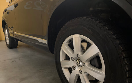 Volkswagen Touareg III, 2012 год, 2 259 000 рублей, 13 фотография