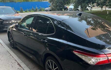Toyota Camry, 2022 год, 3 100 000 рублей, 4 фотография
