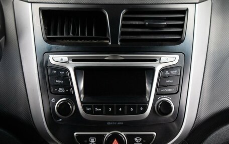 Hyundai Solaris II рестайлинг, 2016 год, 699 000 рублей, 12 фотография