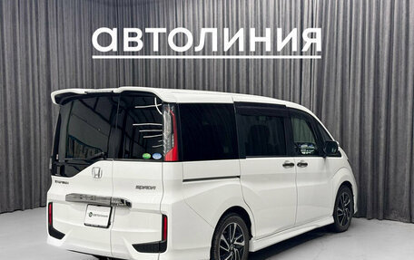 Honda Stepwgn IV, 2016 год, 1 770 000 рублей, 4 фотография