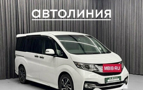 Honda Stepwgn IV, 2016 год, 1 770 000 рублей, 3 фотография