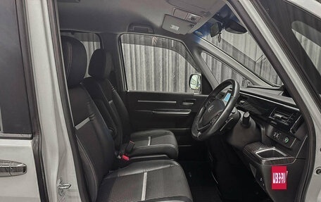 Honda Stepwgn IV, 2016 год, 1 770 000 рублей, 7 фотография