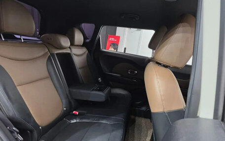 KIA Soul II рестайлинг, 2019 год, 1 200 000 рублей, 16 фотография