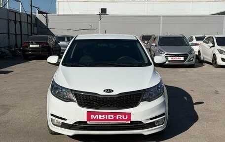 KIA Rio III рестайлинг, 2016 год, 820 000 рублей, 3 фотография