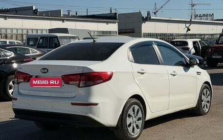 KIA Rio III рестайлинг, 2016 год, 820 000 рублей, 2 фотография