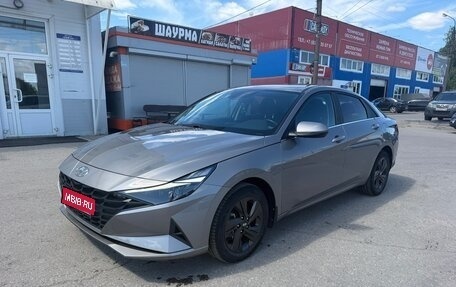 Hyundai Elantra, 2021 год, 1 950 000 рублей, 1 фотография