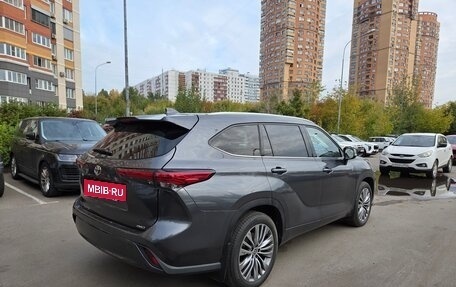 Toyota Highlander, 2020 год, 5 100 000 рублей, 4 фотография