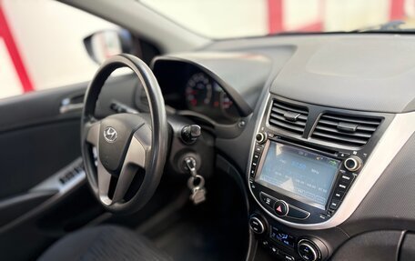 Hyundai Solaris II рестайлинг, 2016 год, 878 000 рублей, 13 фотография