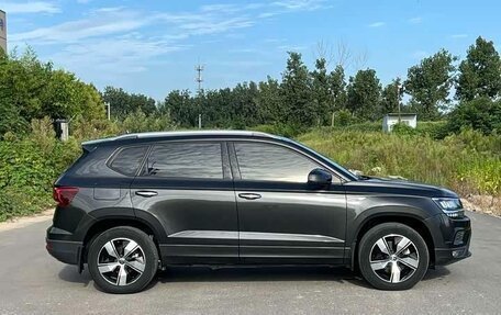 Volkswagen Tharu, 2022 год, 1 700 000 рублей, 7 фотография