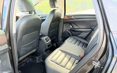 Volkswagen Tharu, 2022 год, 1 700 000 рублей, 13 фотография