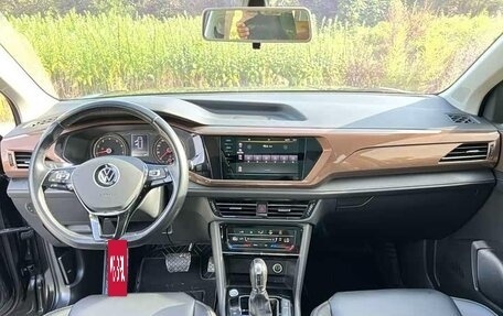 Volkswagen Tharu, 2022 год, 1 700 000 рублей, 10 фотография