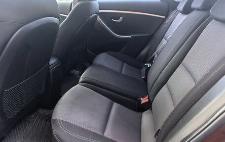 Hyundai i30 II рестайлинг, 2013 год, 1 199 000 рублей, 15 фотография