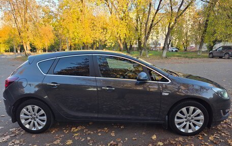 Opel Astra J, 2013 год, 810 000 рублей, 5 фотография