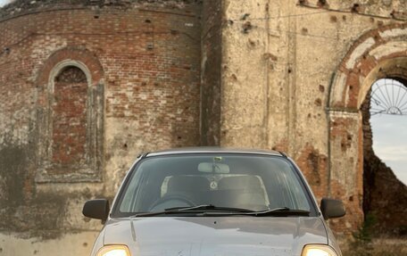 Mitsubishi Minica VIII, 2003 год, 270 000 рублей, 2 фотография