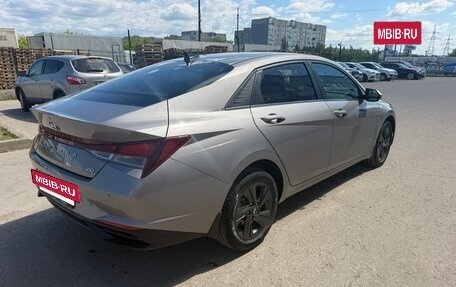 Hyundai Elantra, 2021 год, 1 950 000 рублей, 5 фотография